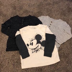 2/$10 lot of 4T long sleeve shirts